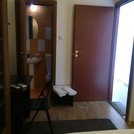 Julius Guest house