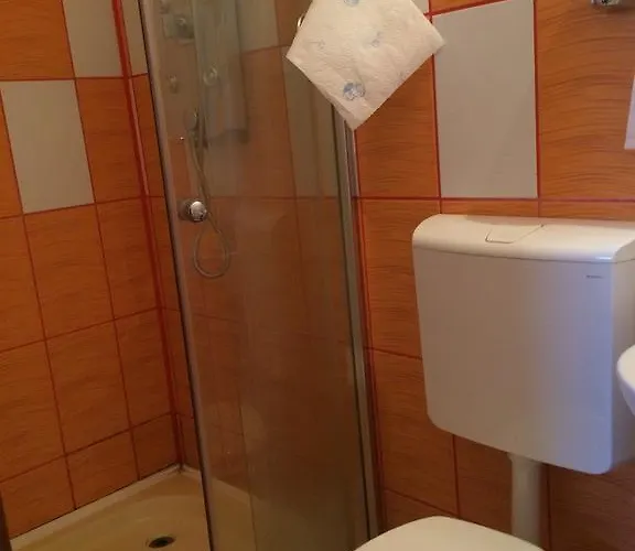 ゲストハウス Julius