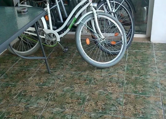 ゲストハウス Julius 3*