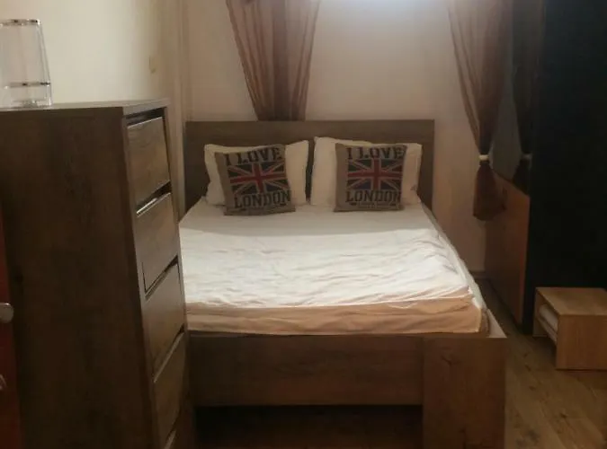 ゲストハウス Julius 3*